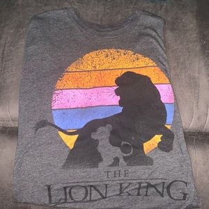 2x Lion King T-shirt. No stains! Smoke free home